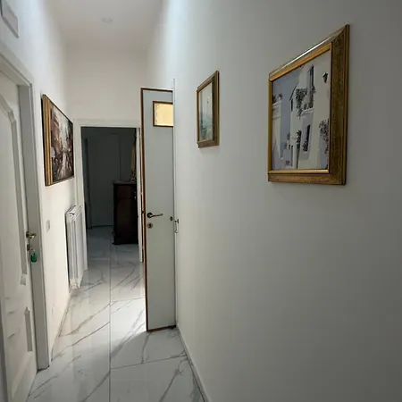 Casa Religiosa Di Ospitalita Pollena Trocchia